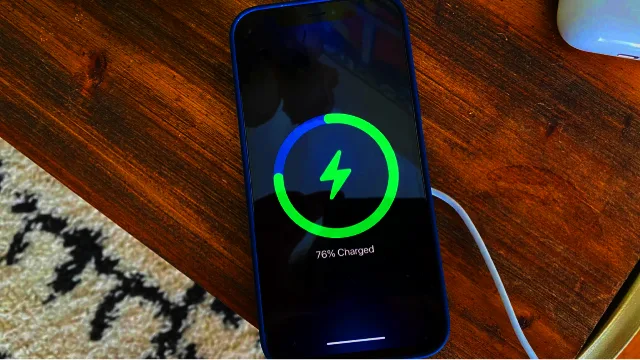 wireless charging not working on iPhone 14 Pro Max